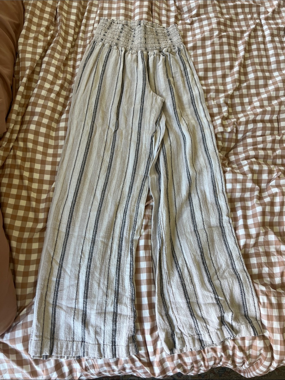 Rewash Cream and Black Striped Smocked-Waist Wide-Leg Pants